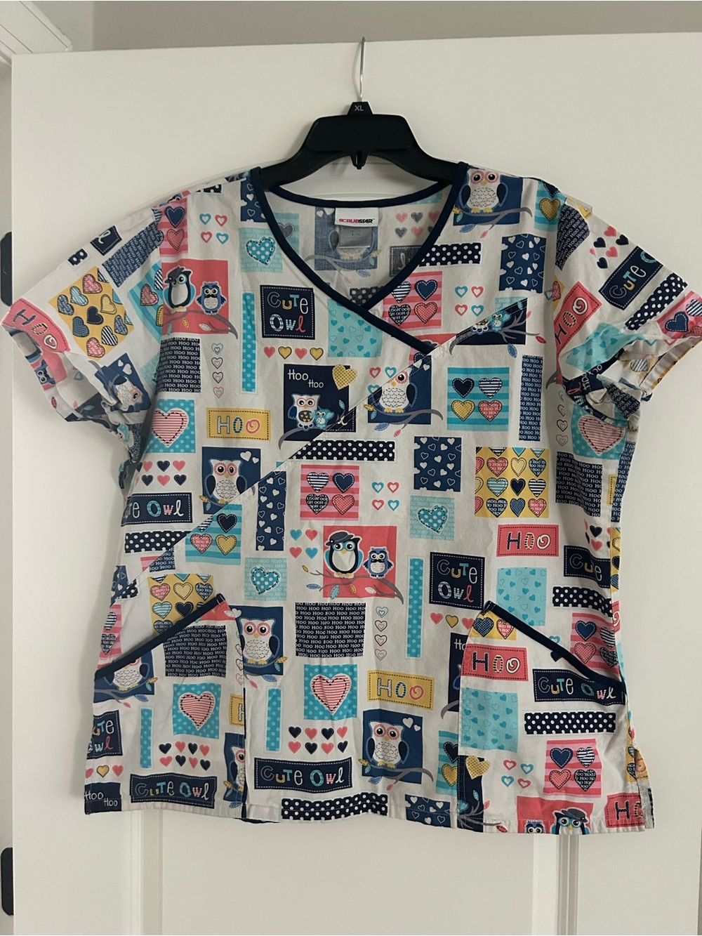 Cute Owl Pattern Scrub Top - Multicolor